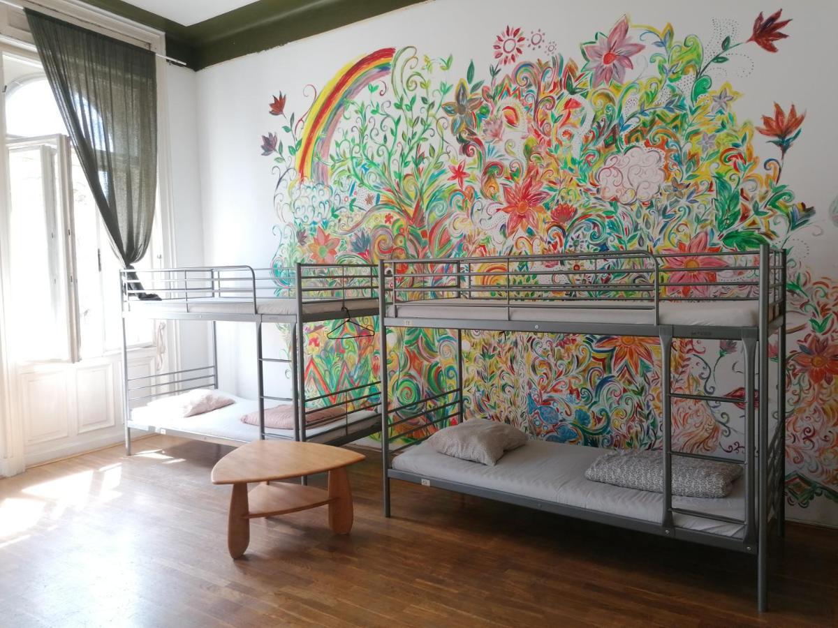 בודפשט Black Dog Hostel מראה חיצוני תמונה
